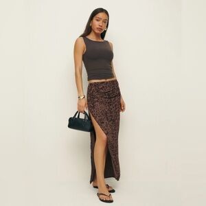 Reformation Evalin low waisted skirt in Cayo